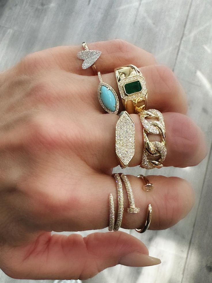 Emel Ring