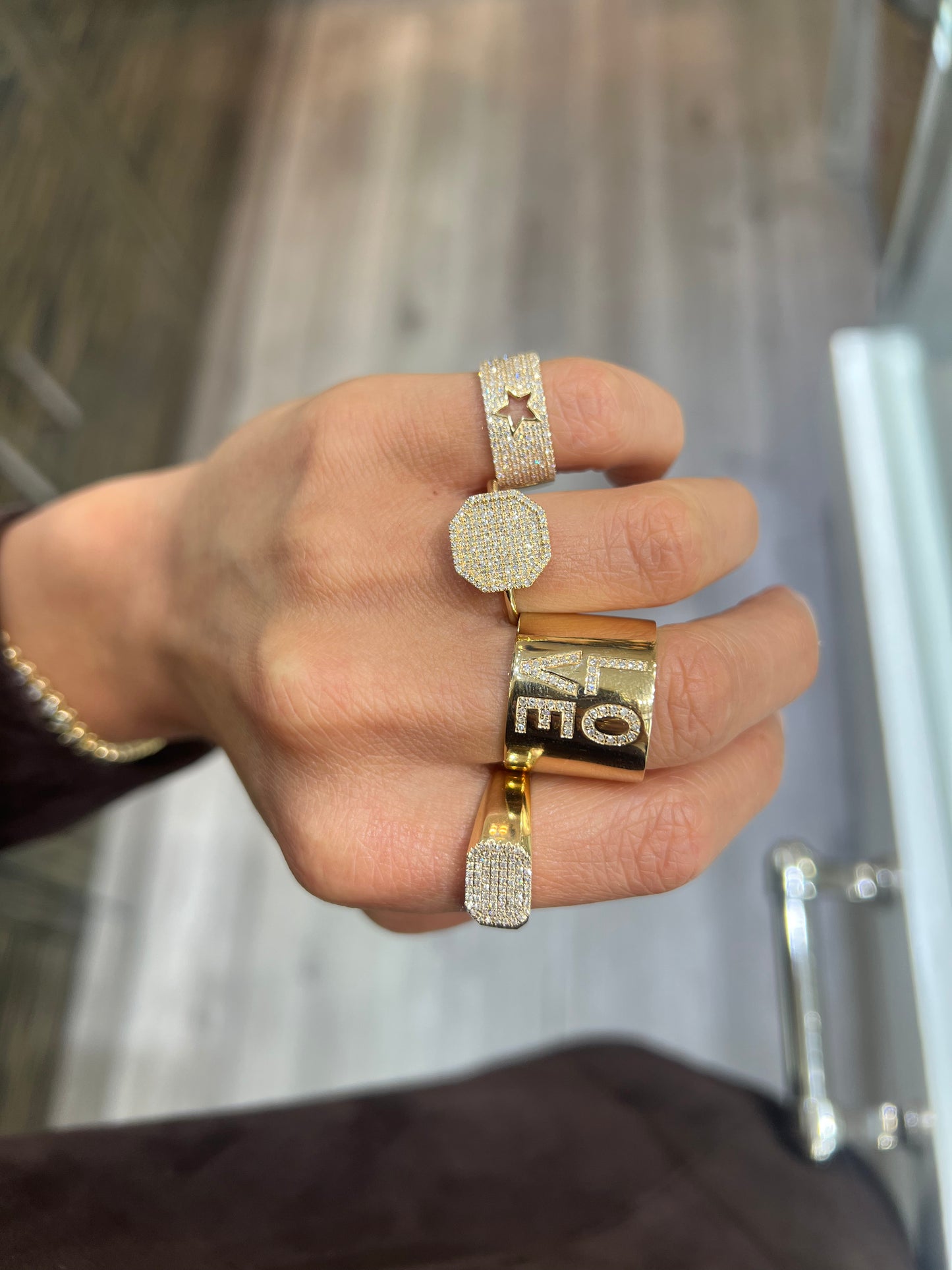 L O V E Cigar Band