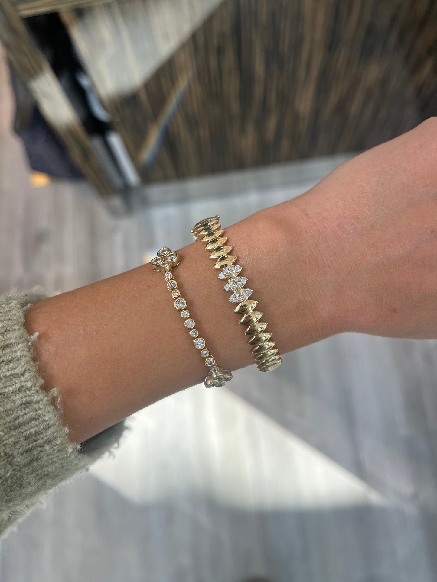 Vivienne Bangle #3